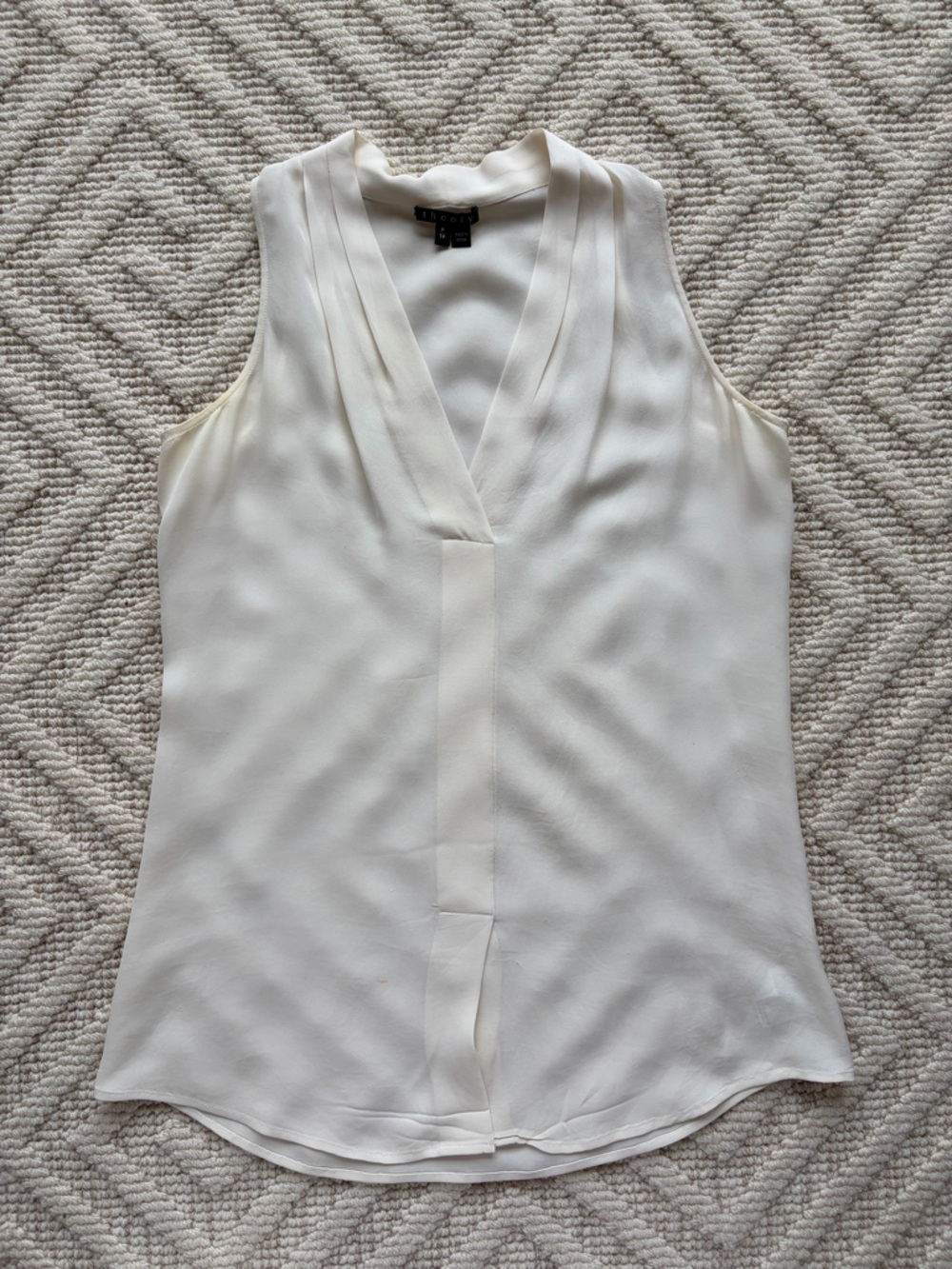Theory Cream Sleeveless V-Neck Silk Shell Top